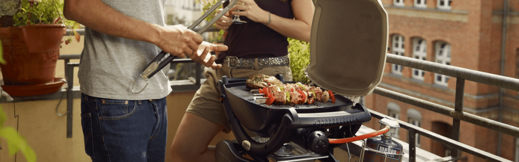 5 Best Gas Grills for under $200 — Save Money Without Cutting on Quality! (Winter 2023)