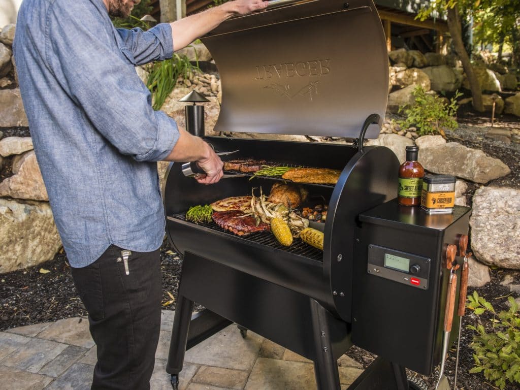 5 Best Traeger Grills — Trust Your Dishes to a Trustworthy Manufacturer! (Summer 2022)