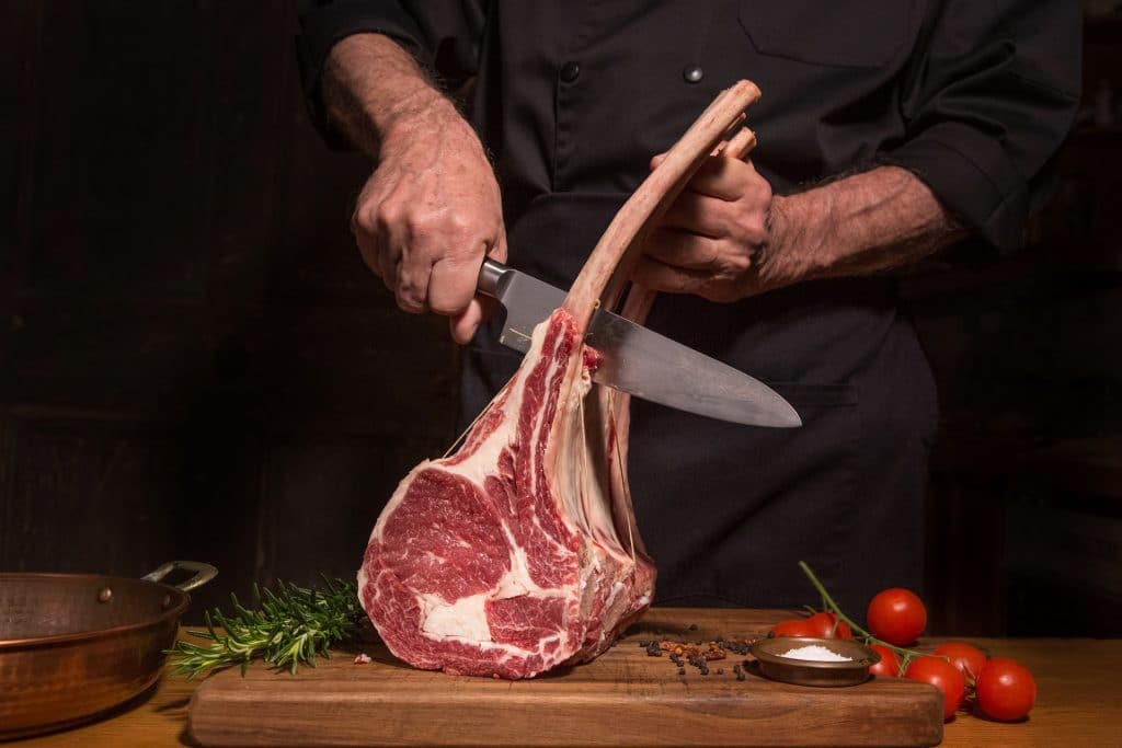 6 Best Knives for Cutting Meat of All Types (Winter 2022)