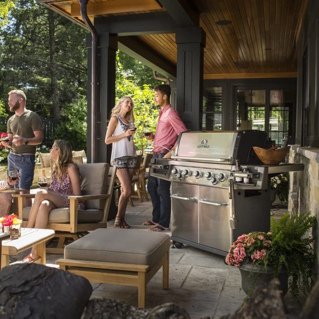 6 Best Natural Gas Grills for the Juiciest BBQs (Summer 2022)