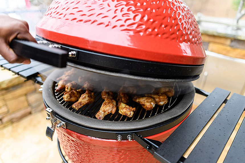 Kamado Joe vs. Big Green Egg Grills: Which Brand Is Right for You? (Spring 2023)
