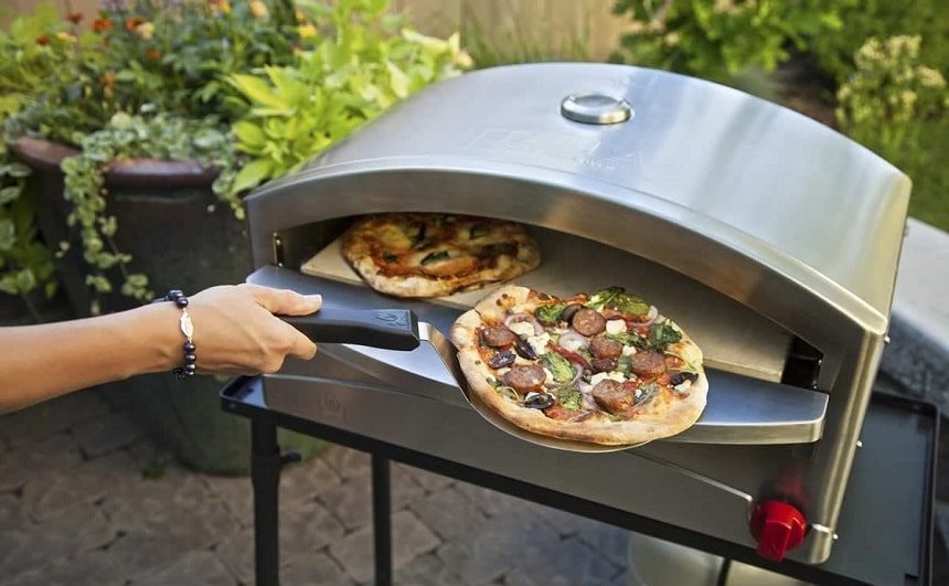 11 Best Outdoor Pizza Ovens – Cook a Delicious Crispy Pizza Every Day! (Fall 2022)