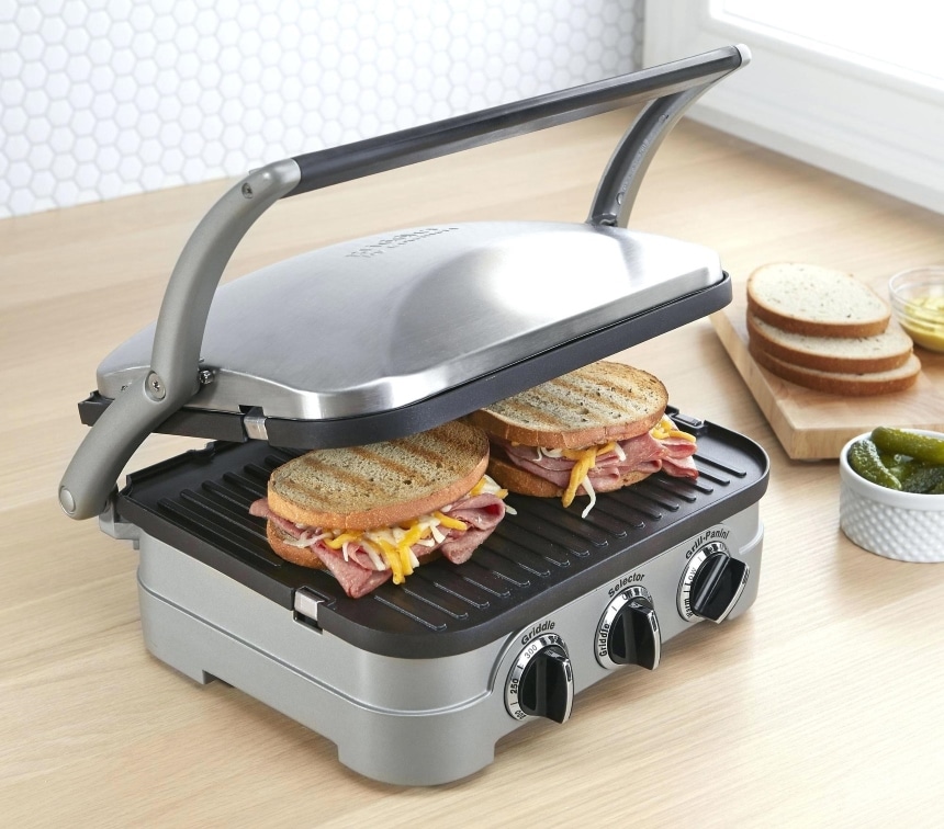 5 Best Cuisinart Griddles — Perfect Grill Right In Your Kitchen! (Spring 2023)