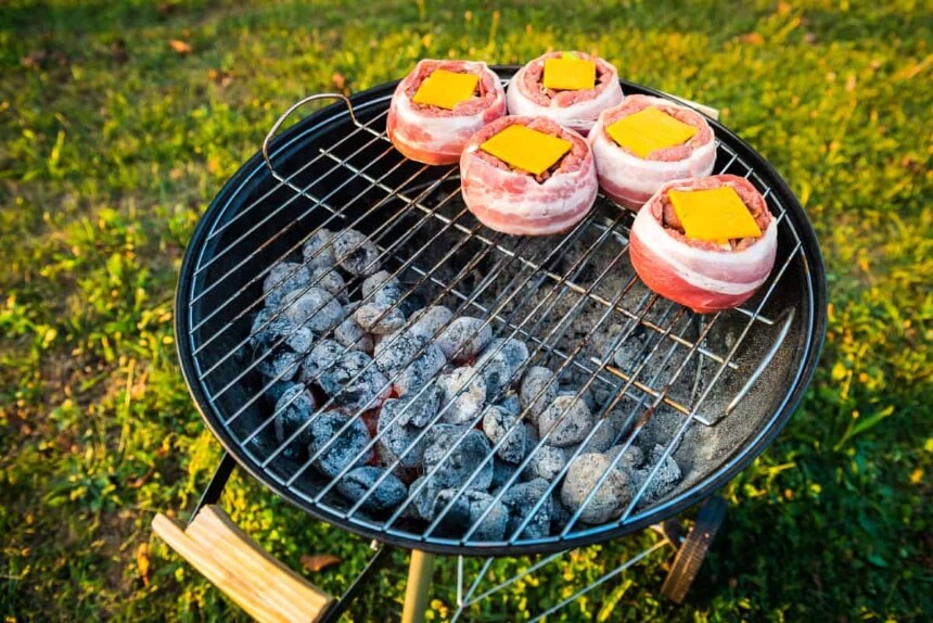 How to Control Charcoal Grill Temperature?