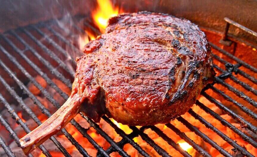 How to Grill Steak on a Charcoal Grill