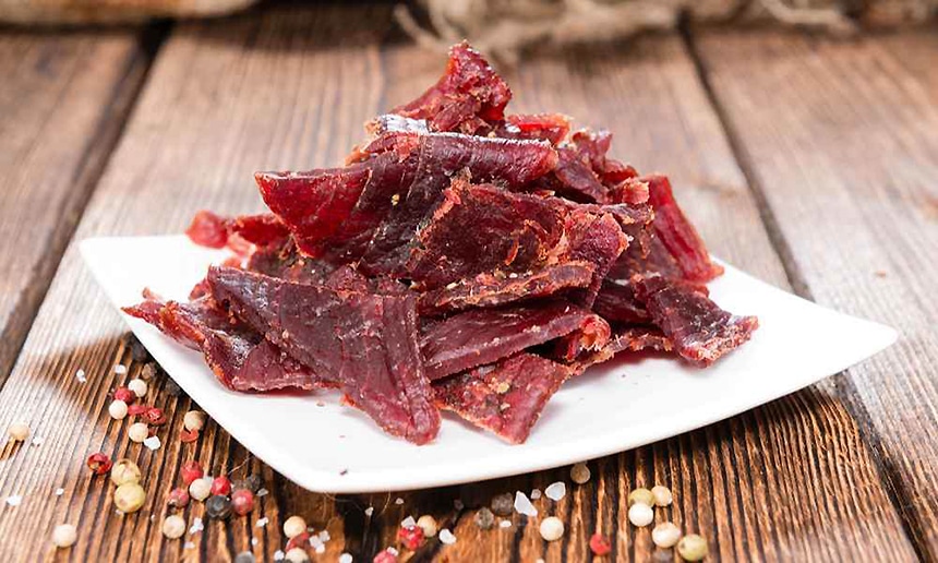 6 Best Dehydrators for Jerky for the Tastiest and Most Long-Lasting Meat (Summer 2022)