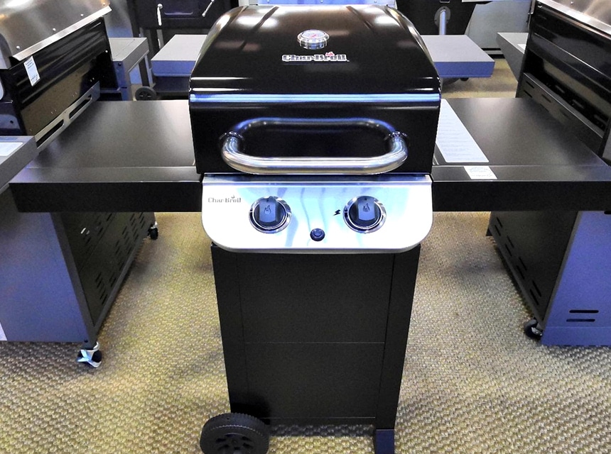 Char-Broil Performance 300 Review (Summer 2022)