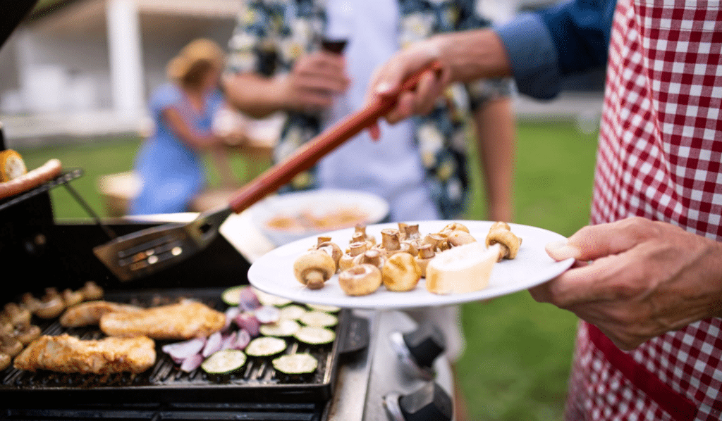 9 Best Grill Spatulas to Make Grilling Easier! (Summer 2022)