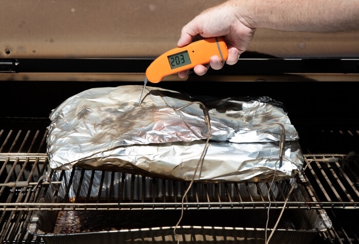 Brisket Temperature Guide: When to Pull It Out of the Smoker?