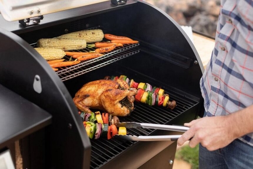 6 Best Pellet Grills under $1,000 - Find the Perfect Grill for Your Backyard Cookout (Winter 2022)