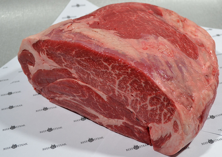 Rump Roast vs Chuck Roast: Which Meat to Choose? (Spring 2023)